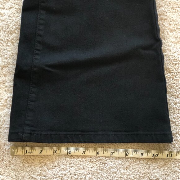 NWOT SHEIN EZwear Women's Plus High Waist Flare Leg Jeans Black 0XL/Size 12 - Picture 8 of 10